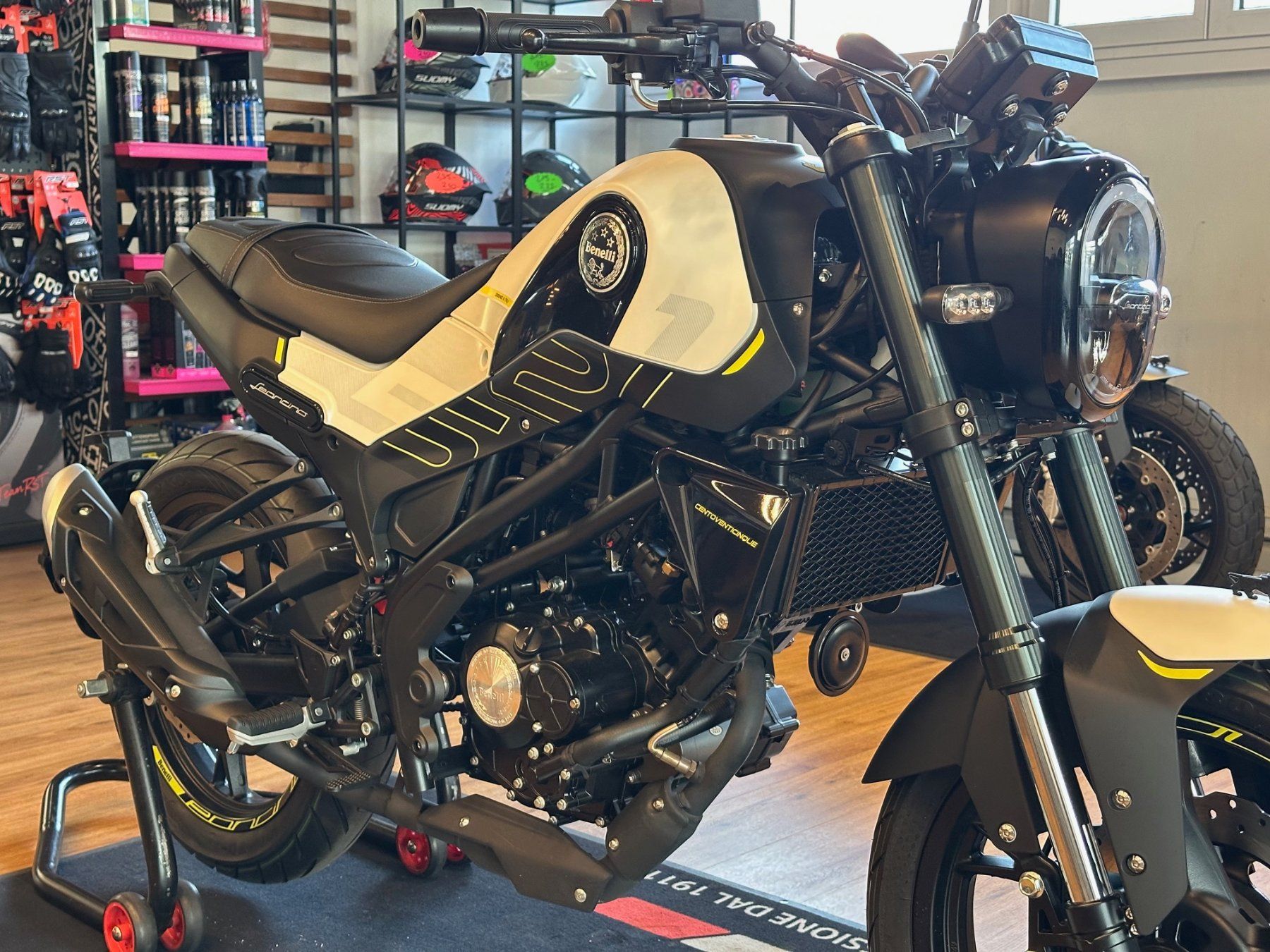 Benelli Strada: BENELLI LEONCINO 125 – Usato da Giubiasco venduto da GarageNovantasette 6