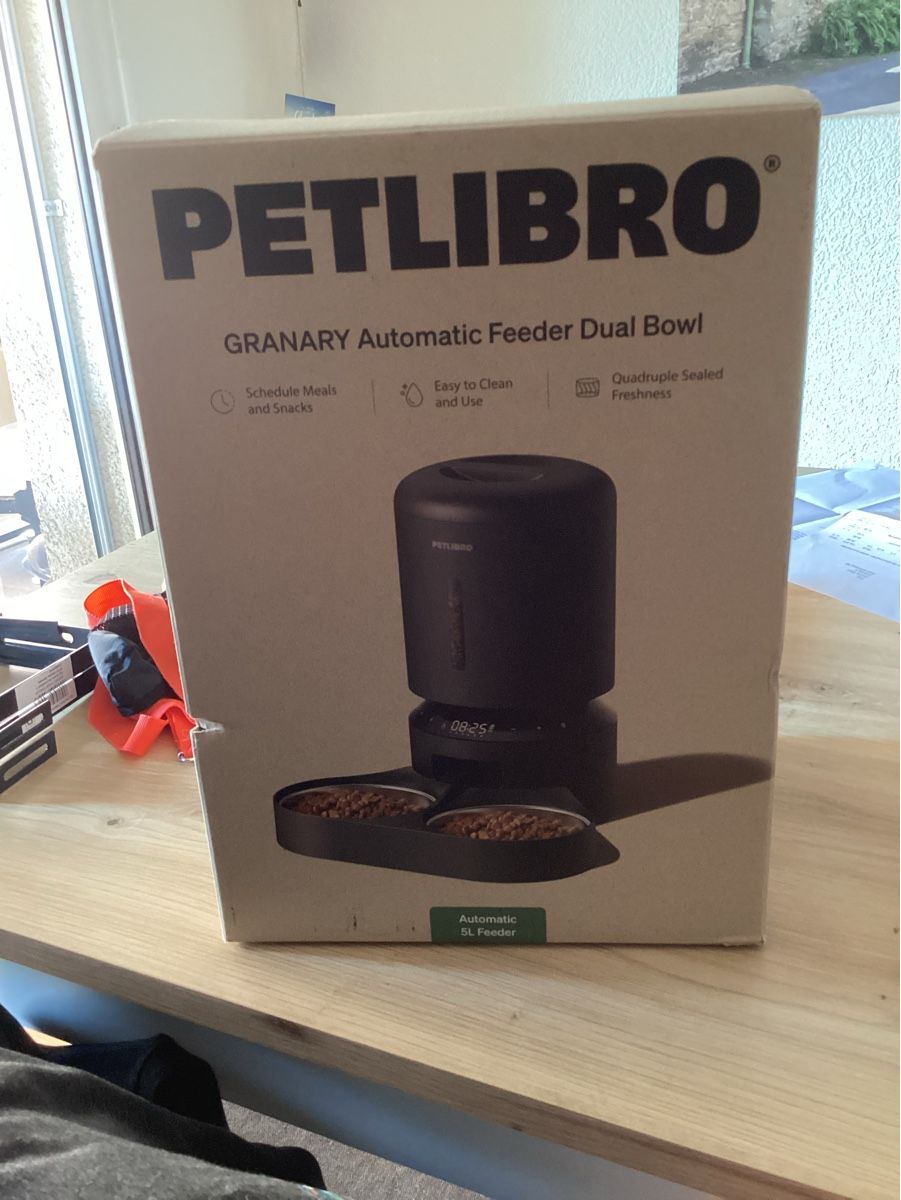 Futter: PETLIBRO Granary Automatic Feeder Dual Bowl Schwarz – Gebraucht aus Kirchberg BE von Sora3416