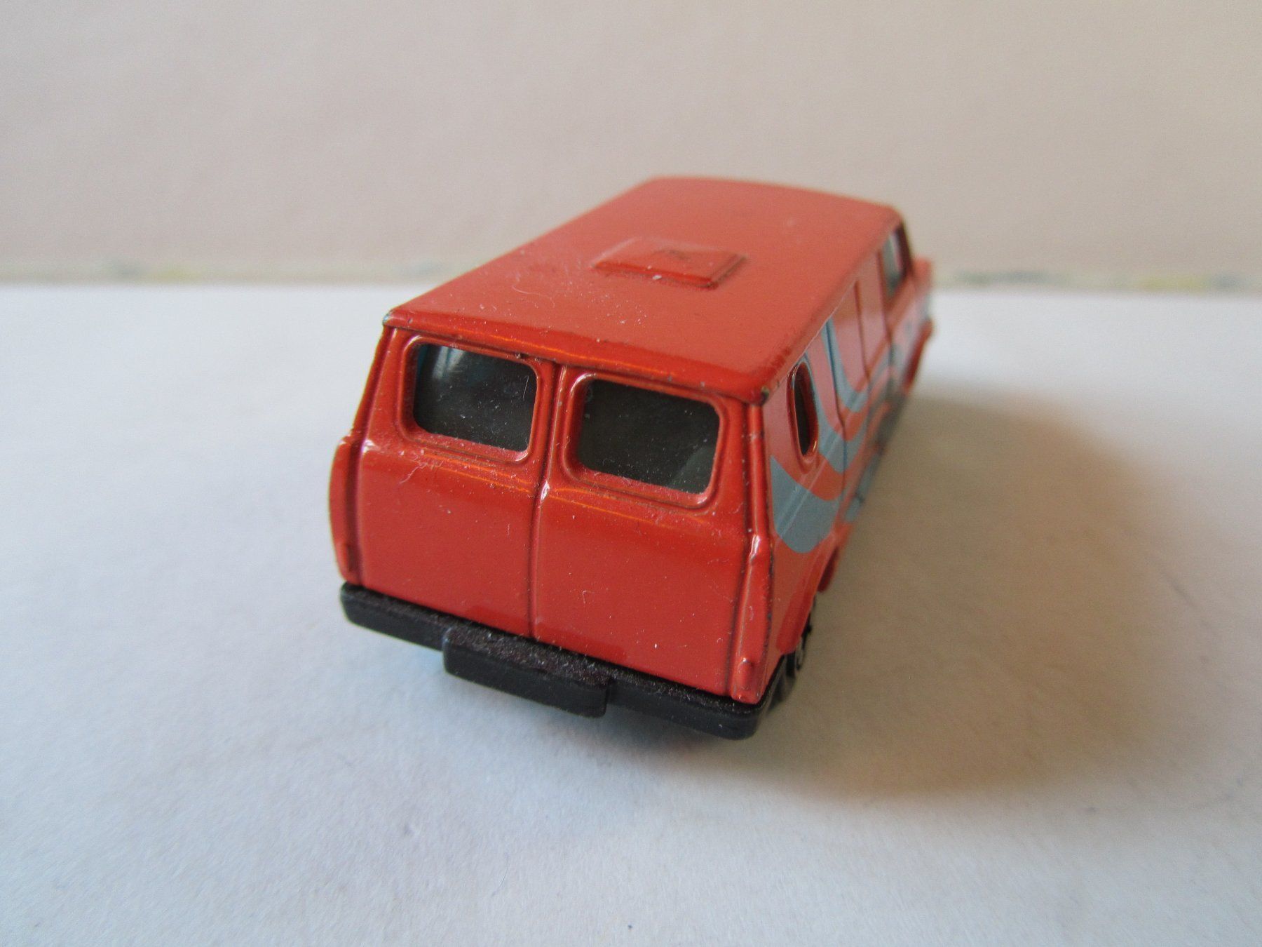 Ford Modellautos: Ford Econoline in orange (Yatming) – Gebraucht aus Weiningen ZH von dietsch57 3