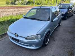 Peugeot 106 1.6i 16V Gti