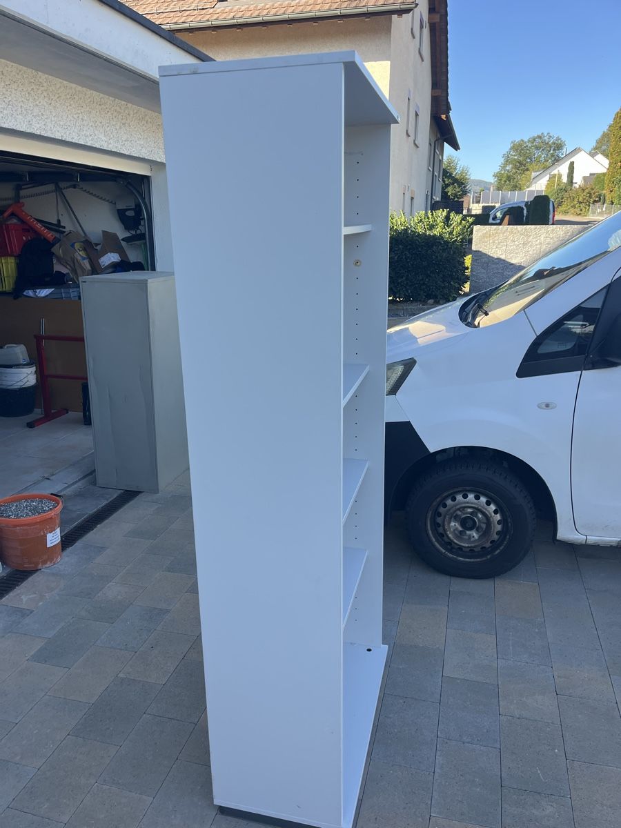 Scaffali: Akten Regal sehr Stabil  – Usato da Neerach venduto da fuz_8d7l 9