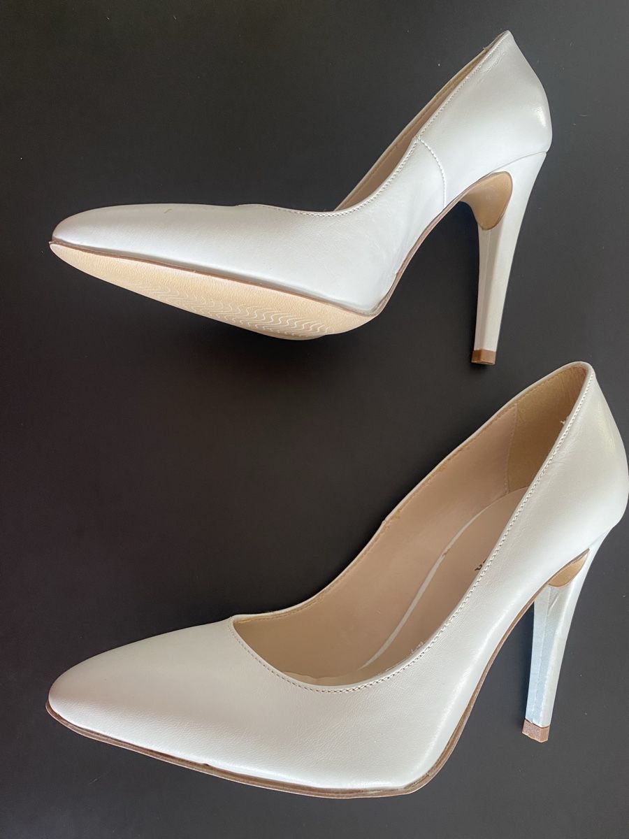 Scarpe da donna: Escarpin – Nuovo (secondo la descrizione) da Chézard-St-Martin venduto da monster2525 1
