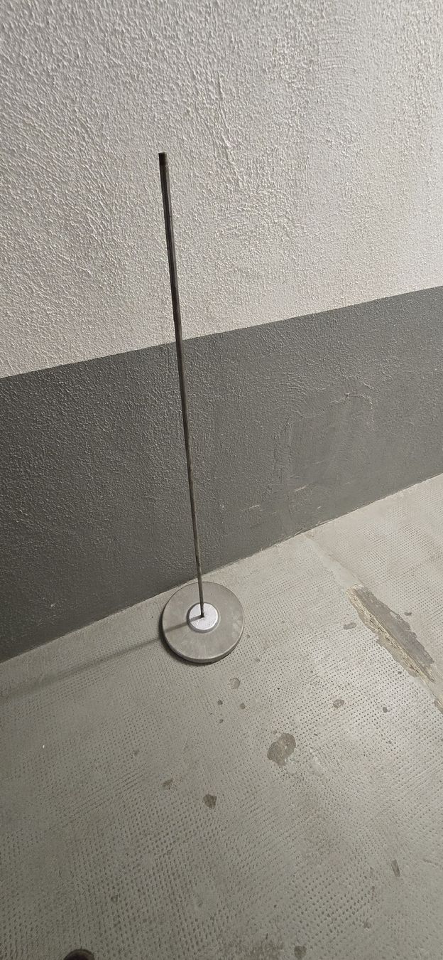 Belmag Lampen: Teil einer Stehlampe Belmag 4388 – Defekt aus Basel von Jcva