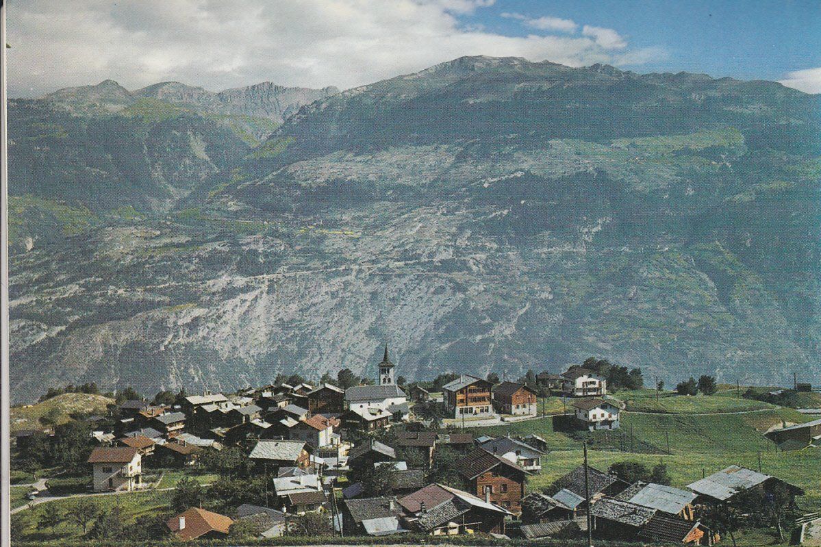 Cartoline postali: Unterems   VS  -    4  diverse Ansichtskarten – Usato da Brig venduto da Valcards54 3
