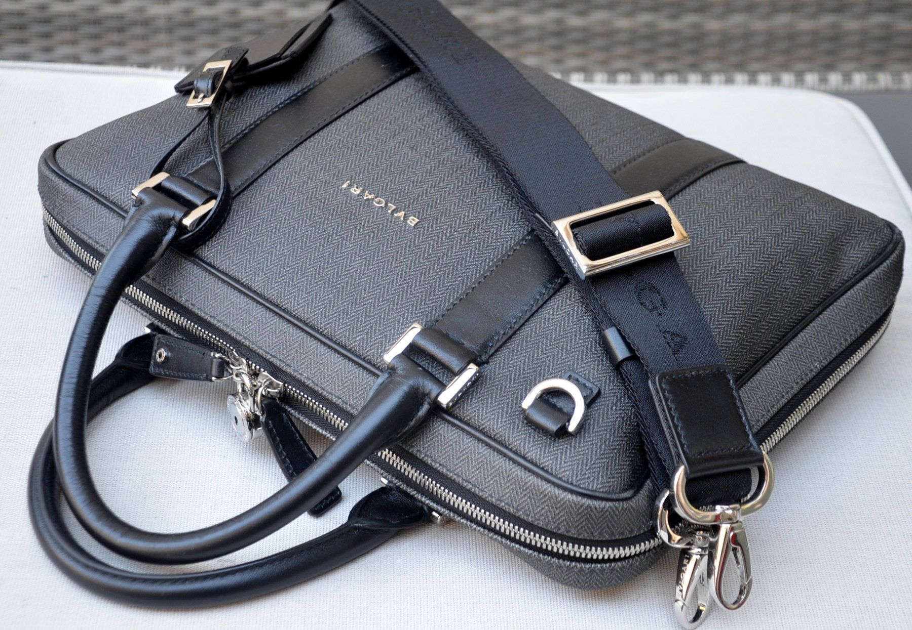 Valigie & Borse: Bvlgari Aktentasche / porte-documents – Usato da Collonges venduto da arashee