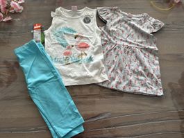 NEU Sommer 3-teiliges Set mit Flamingos, Grösse 98