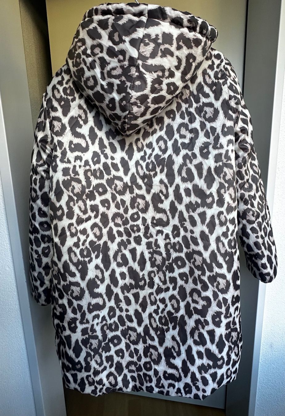 Jacken: WENDBARE STEPPJACKE MIT LEOPARDENMUSTER – Neu (gemäss Beschreibung) aus Haldenstein von enie123 4
