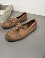 Sebago Docksides Size 8M (41.5) vintage