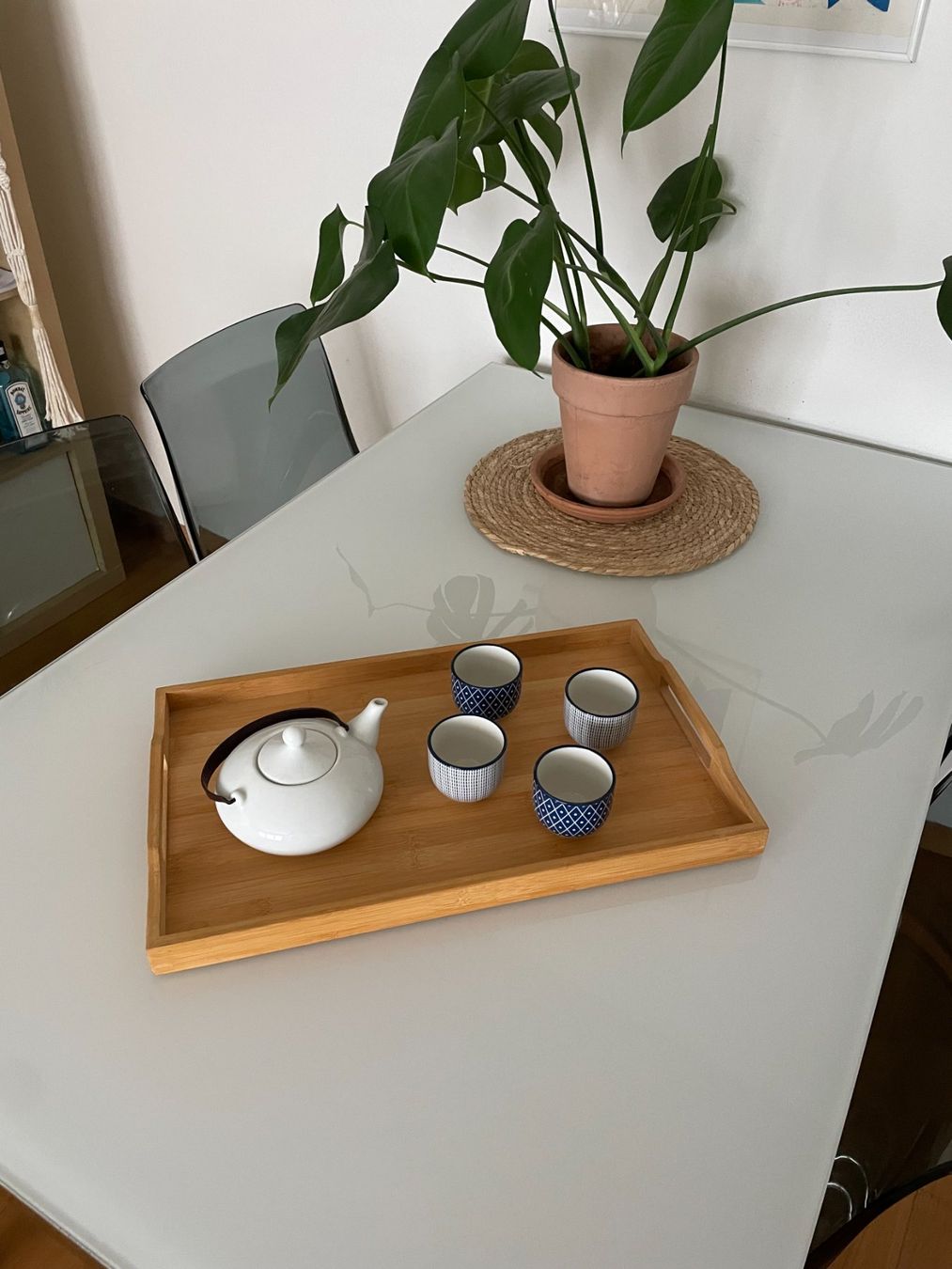 Küchengeräte: Japanese-style tea set with bamboo serving tray – Gebraucht aus Zürich von carlaferico 1