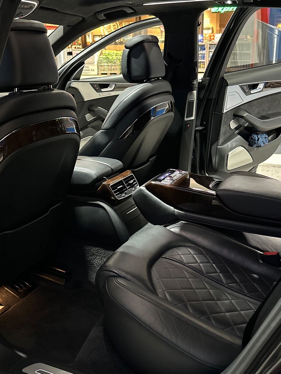 Audi Automobili: Audi A8 4.0 Tfsi – Usato da Wollerau venduto da ald_2jrn 8