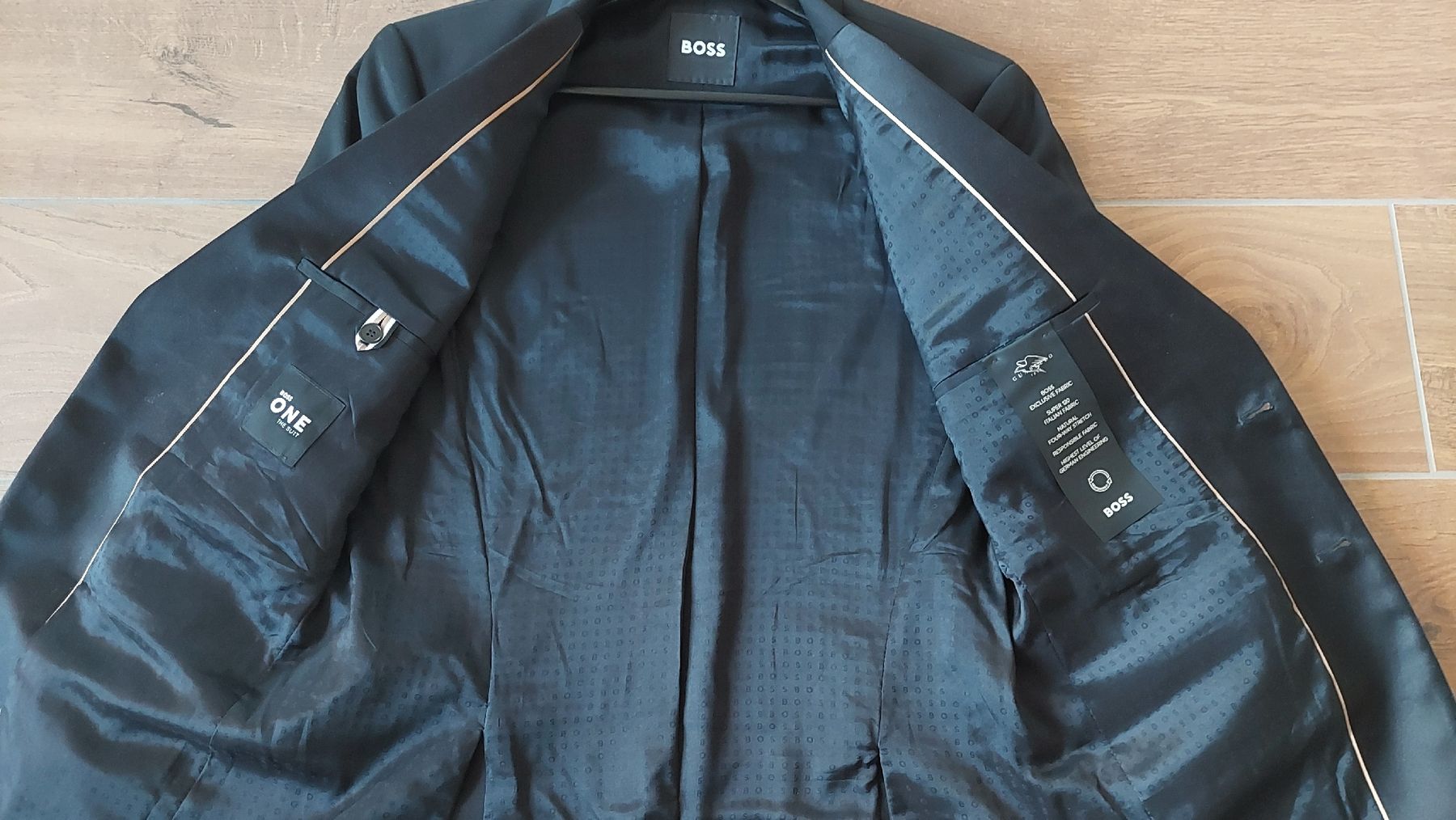 Hugo Boss Completi: BOSS The One Anzug Gr.46 – Nuovo (secondo la descrizione) da Dübendorf venduto da huebi01 2