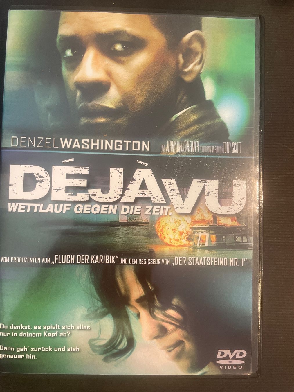 Tutti i DVDs: Deja vu, Hightech-Action mit Denzel Washington – Usato da Winterthur venduto da machmaschine