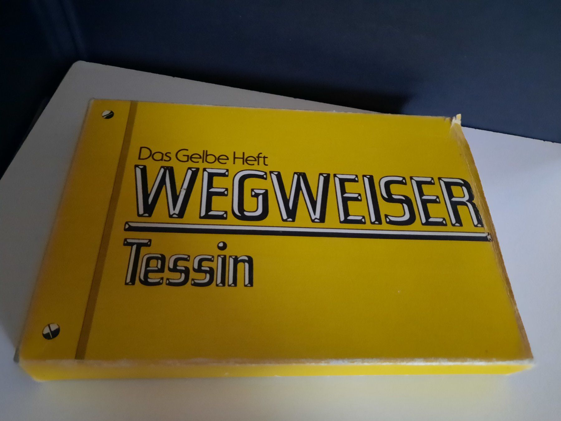 Libri: Das Gelbe Heft Wegweiser Tessin – Usato da Biasca venduto da Old_6blh