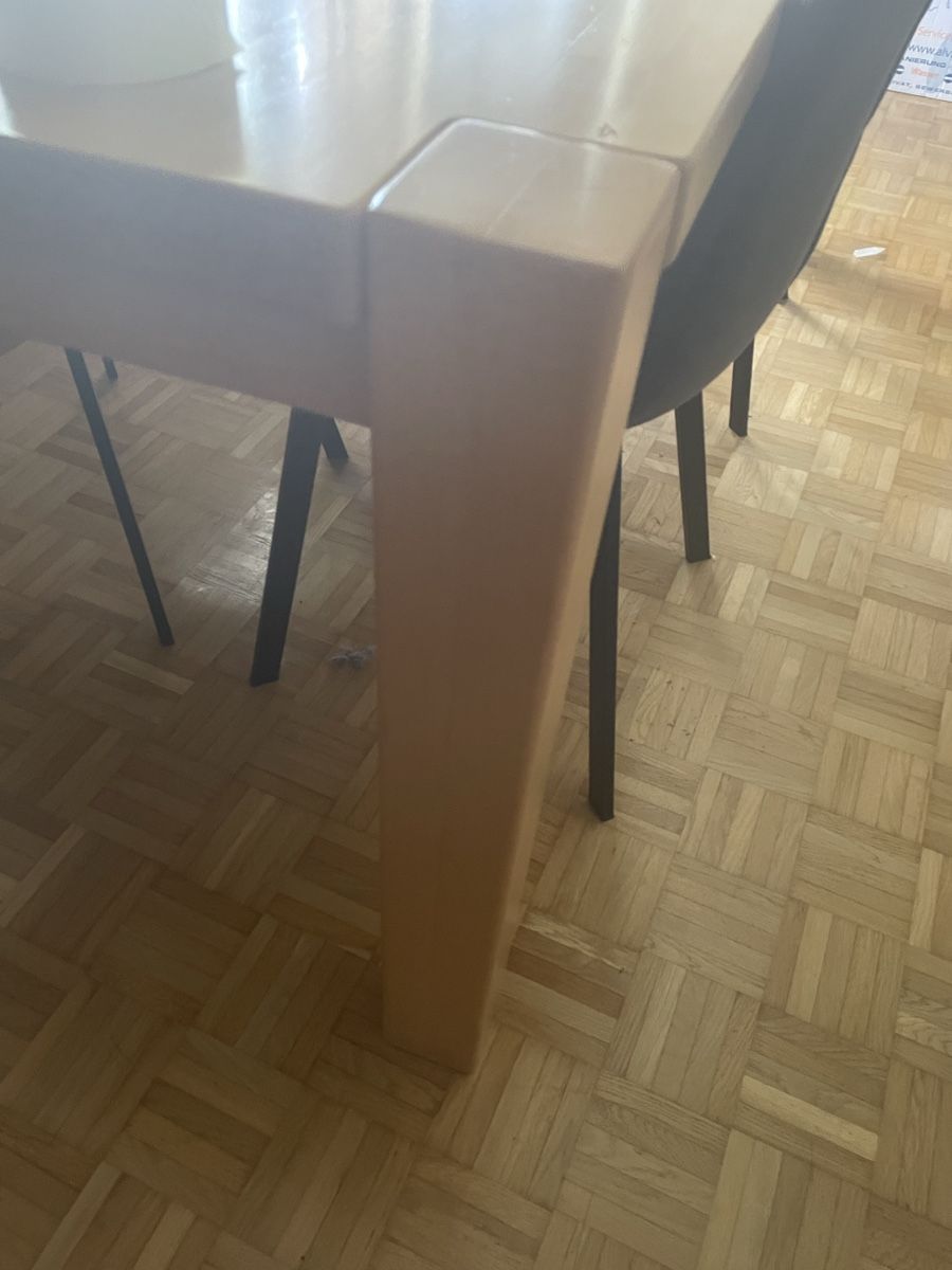 Tavoli: Tisch Eiche – Usato da Wil SG venduto da uusanne 1