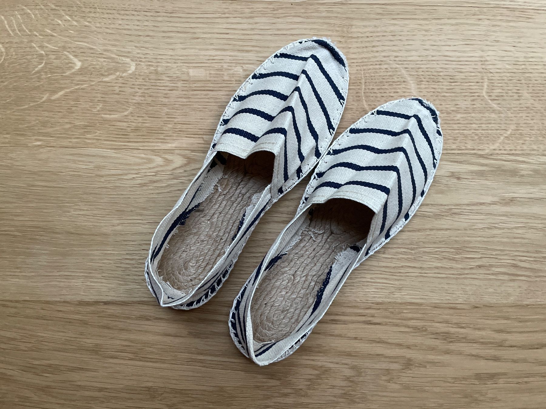 Scarpe da uomo: Espadrilles weiss mit blauen Streifen – Nuovo (secondo la descrizione) da Zürich venduto da man_yb8d 2