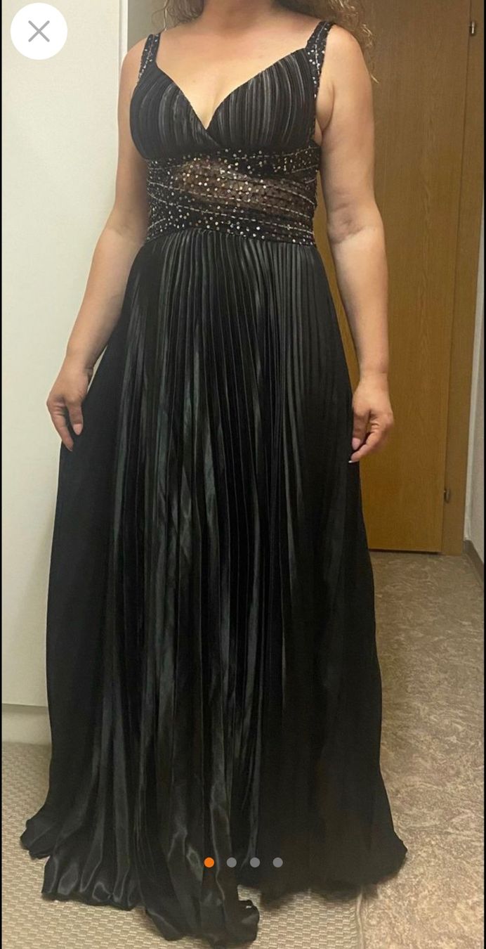 Kleider: Festkleid – Gebraucht aus Bürglen TG von hal_89hn 1