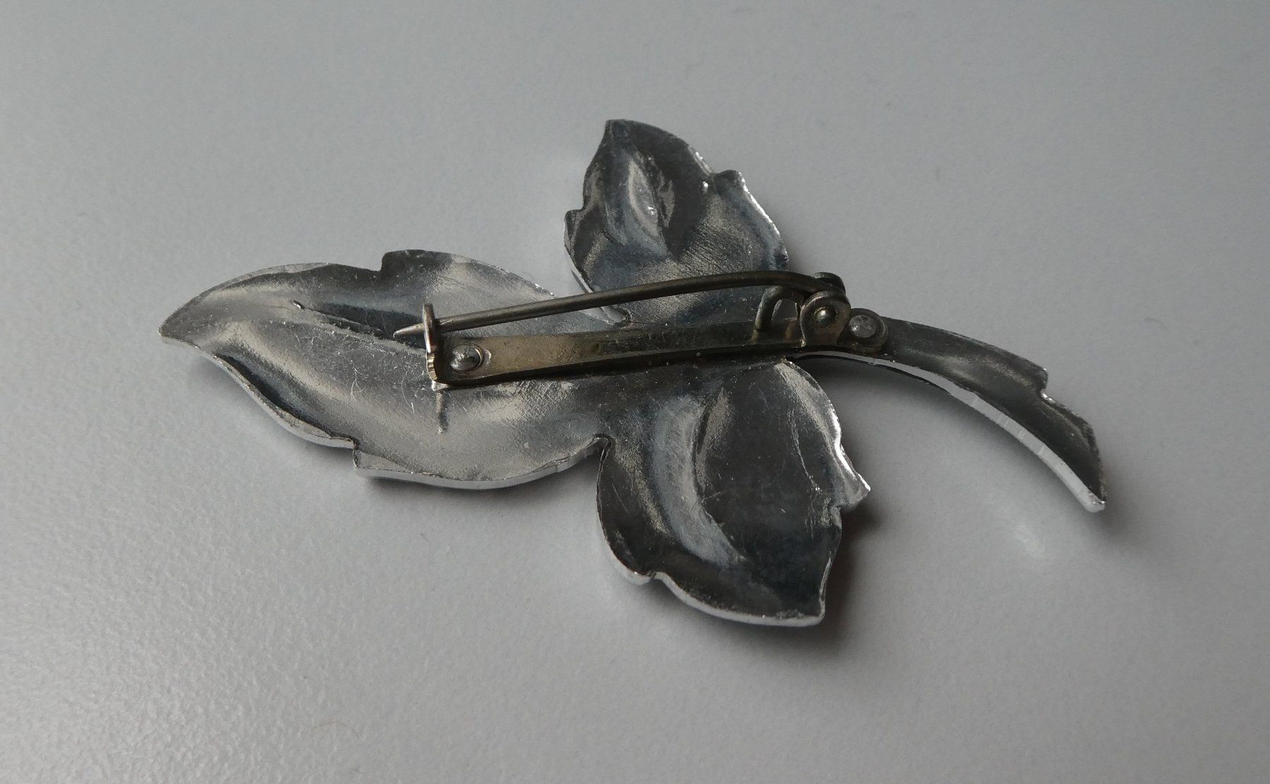 Spille & Fermagli: Vintage Blattbrosche 60er Modeschmuck – Usato da Frauenfeld venduto da ZAZ12 4