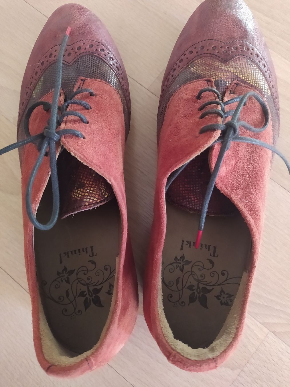 Think Scarpe da donna: Think Schuhe Gr. 37 neuwertig! – Nuovo (secondo la descrizione) da Birsfelden venduto da alexa2003 5
