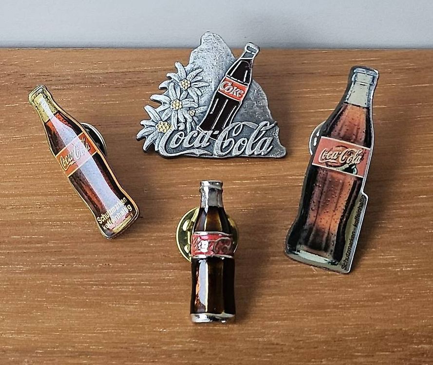 Coca Cola Pin Set (Gebraucht) in Balgach für CHF 6 – nur Abholung auf ...