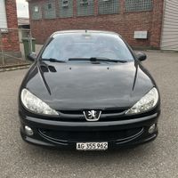 Peugeot 206 CC 1.6 schwarz 175087 km