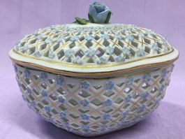 Vintage Porzellan  retikulierte Vase mit Decke
