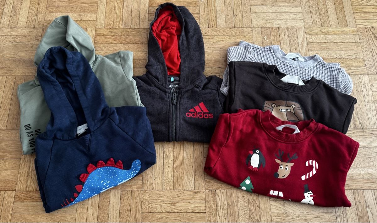 Lotti & Set di vestiti: Kleider paket, 28 Teilig, 98 Junge – Usato da Oberrieden venduto da patty1990 2