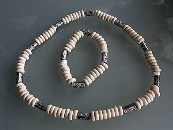Catenine: Kette und Armband   hell Aktion!! – Nuovo (secondo la descrizione) da Alpnachstad venduto da perlengaby