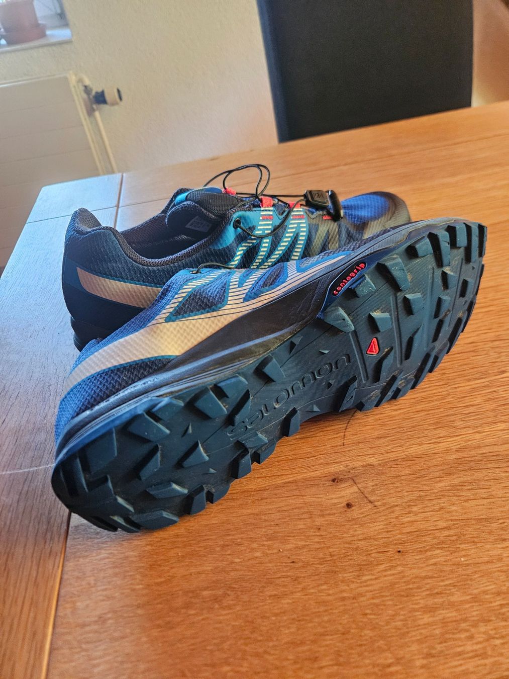 Salomon Chaussures hommes: Salomon Wanderschuhe Gr.44 2/3 – D'occasion à Kienberg par maca121 5