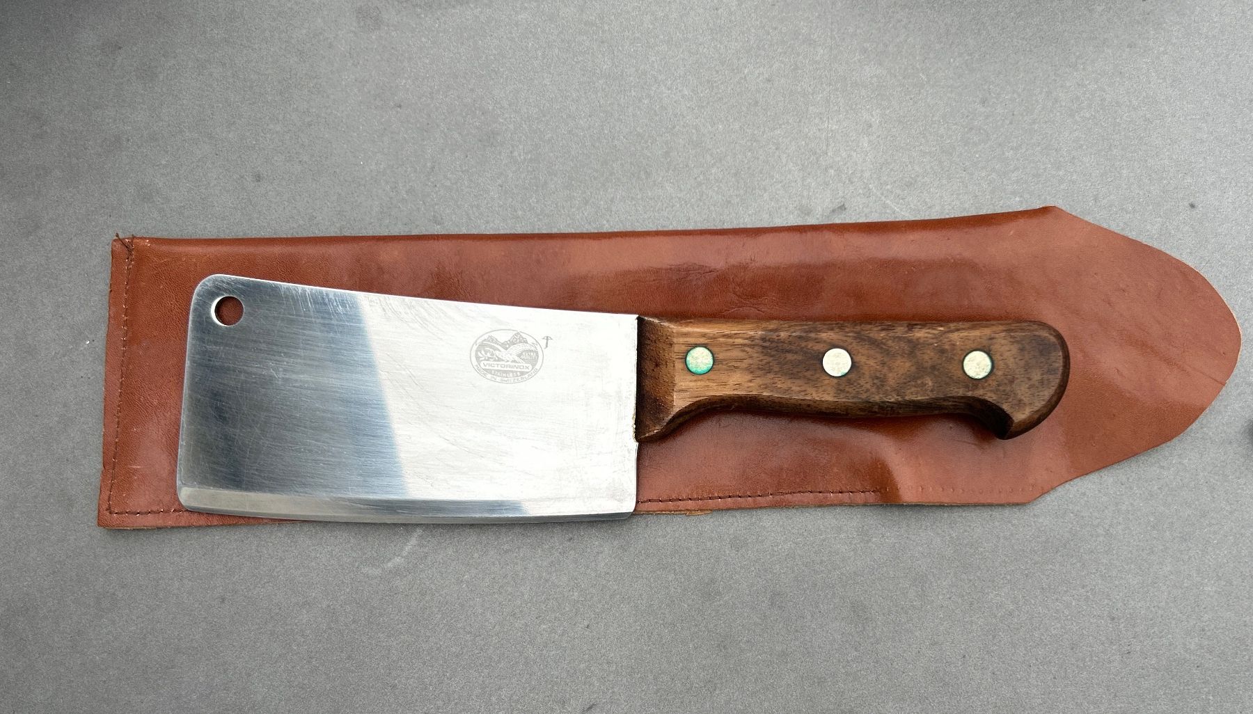Victorinox Coltelli da cucina: Metzgerbeil Victorinox – Usato da Winterthur venduto da diehebamme