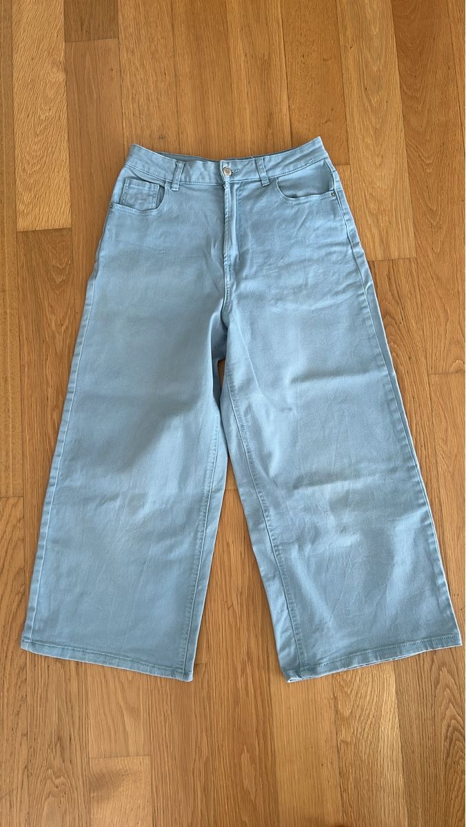 Primark Pantaloni: Culotte Jeans hellblau Gr 38, gebraucht – Usato da Rupperswil venduto da Birke11