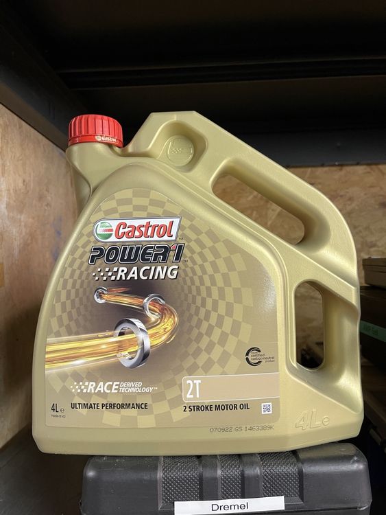 Castrol Power1 Racing 2T Öl 4L (Neu und originalverpackt) in Stans für ...