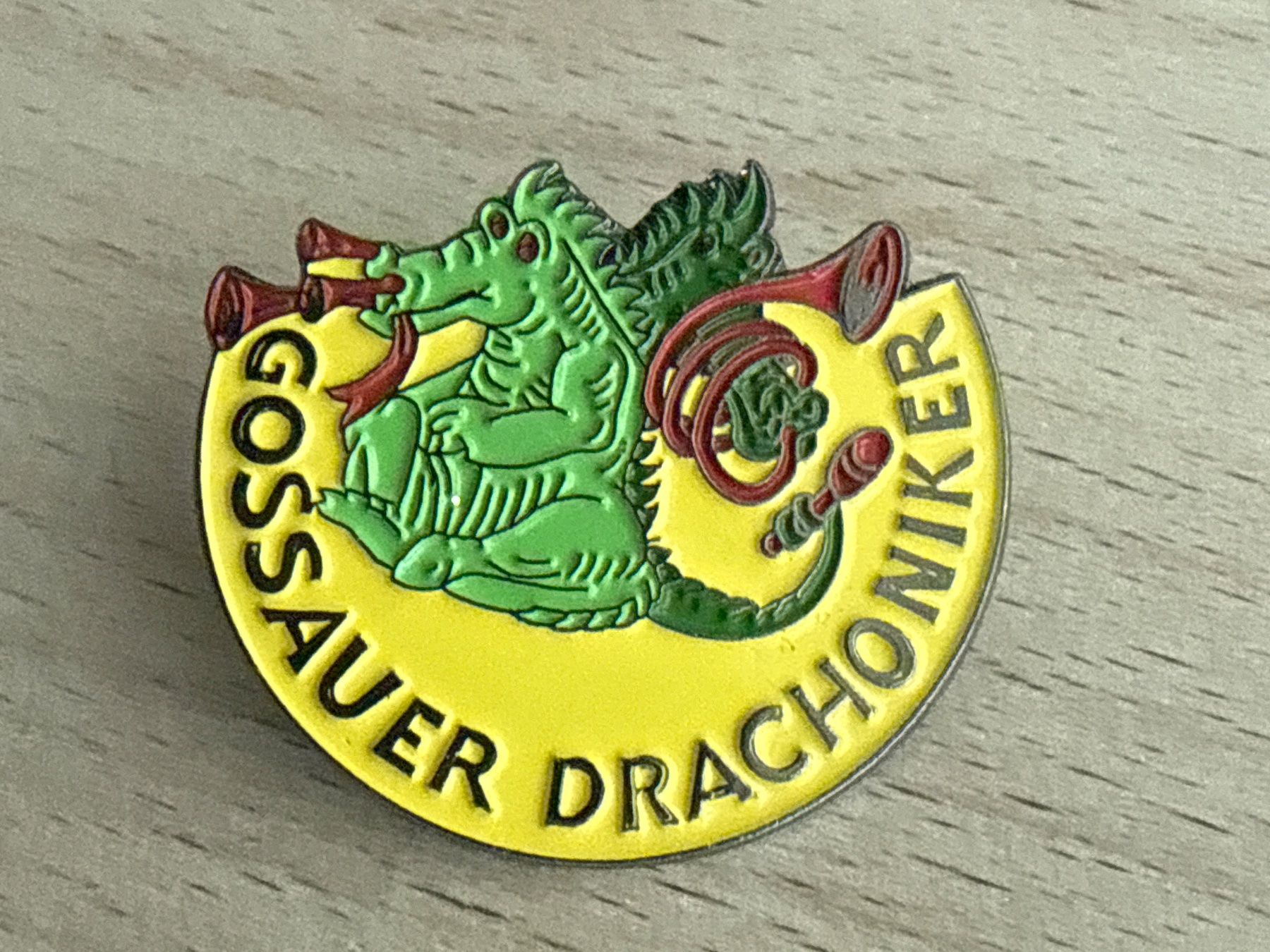 Plaquettes & Badges: Pin Gossauer Drachoniker – D'occasion à Glattbrugg par Schweigmatt