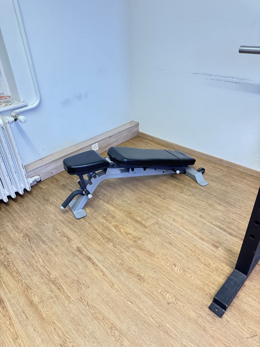 Hometrainer: Bench Verstellbare Hantel Bank Body Solid Robust Stabil – Usato da Uetliberg venduto da Mitinsky 3