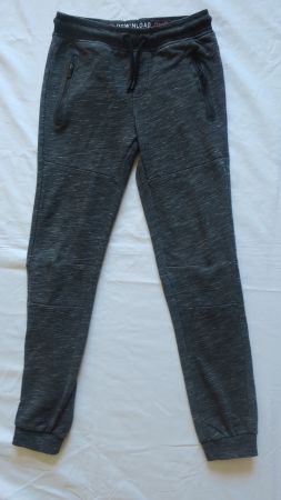 Trainer C&A Gr. 146