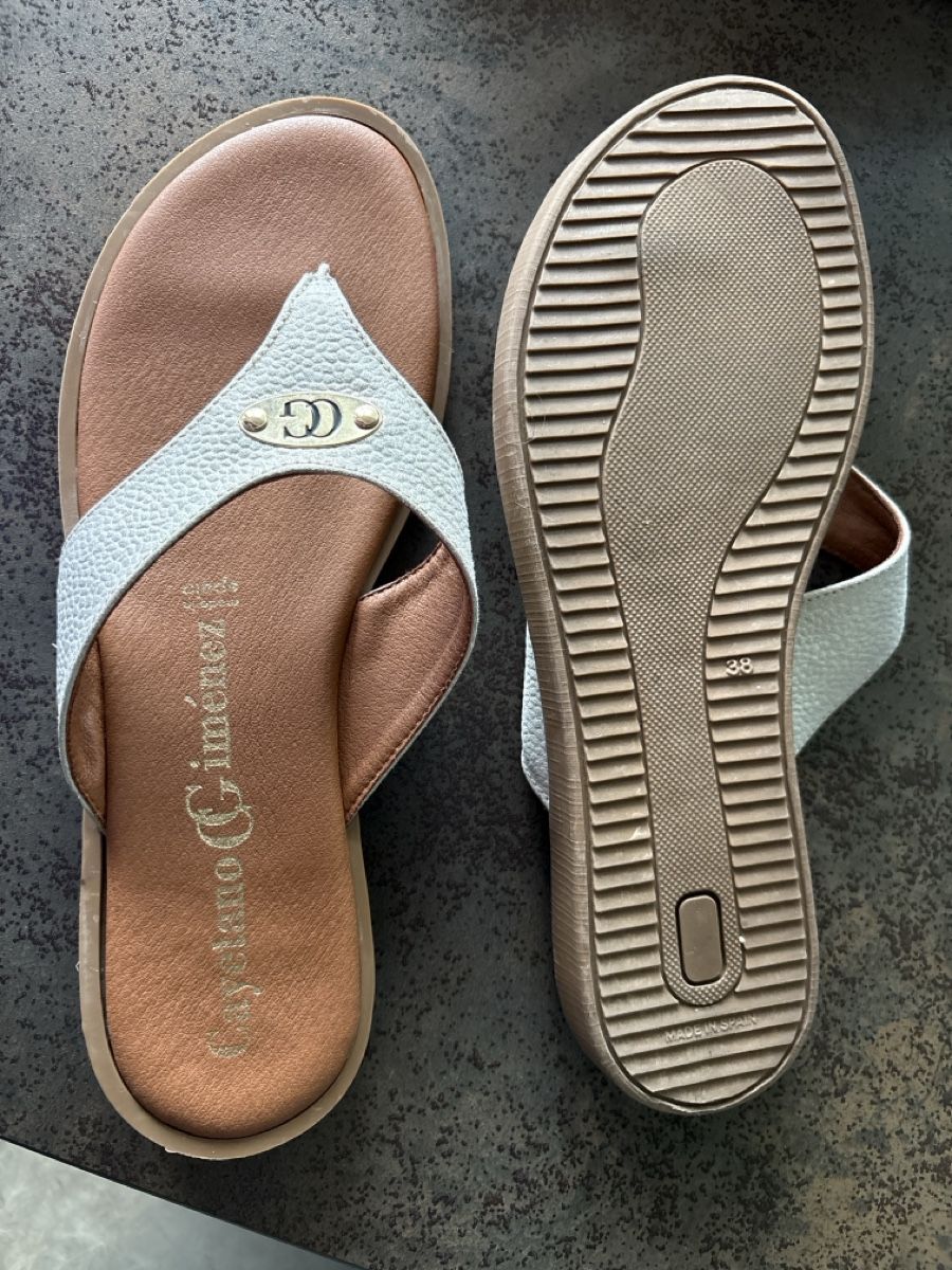 Damenschuhe: Flipflops  – Gebraucht aus Kerns von mueller71 2