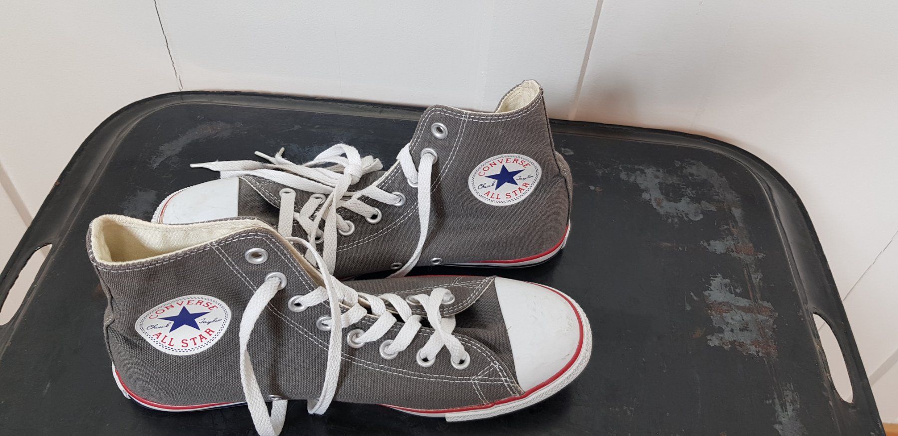 Converse Scarpe da uomo: Converse all star, olive, Neu, Gr. 42 – Nuovo (secondo la descrizione) da Uster venduto da Astral