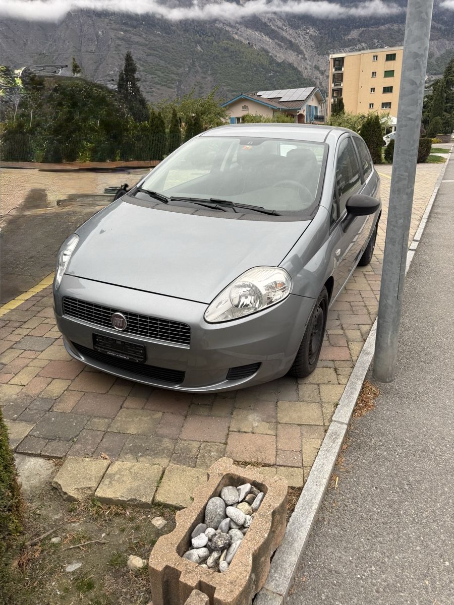 Fiat Automobili: Fiat punto 1.2  expertiser du jour – Usato da Saxon venduto da Romana.11 2
