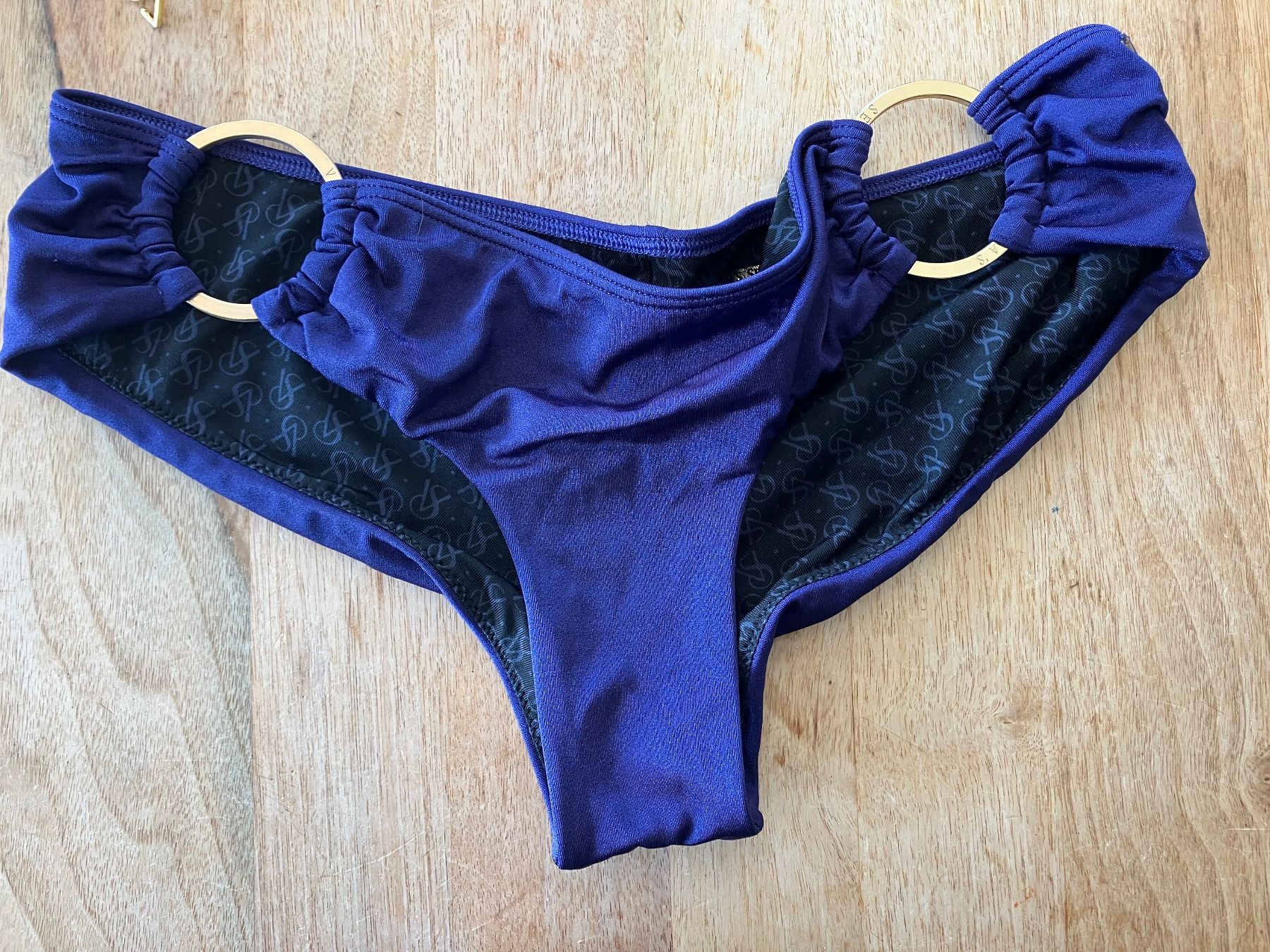 Victoria's Secret Costumi da bagno & Bikini: VICTORIAS SECRET Bikin – Usato da Huttwil venduto da Badi369 1