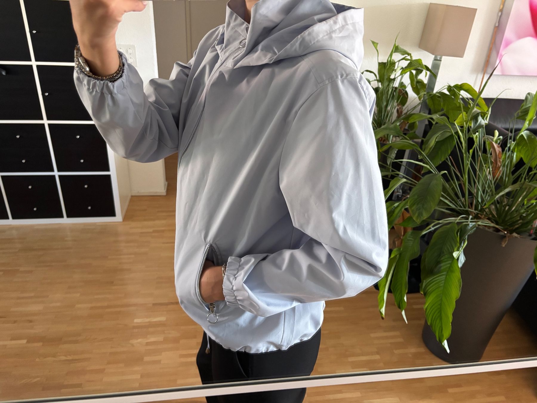 Giacche: Windbreaker Jacke hellblau – Usato da Rhäzüns venduto da Nadl77 1
