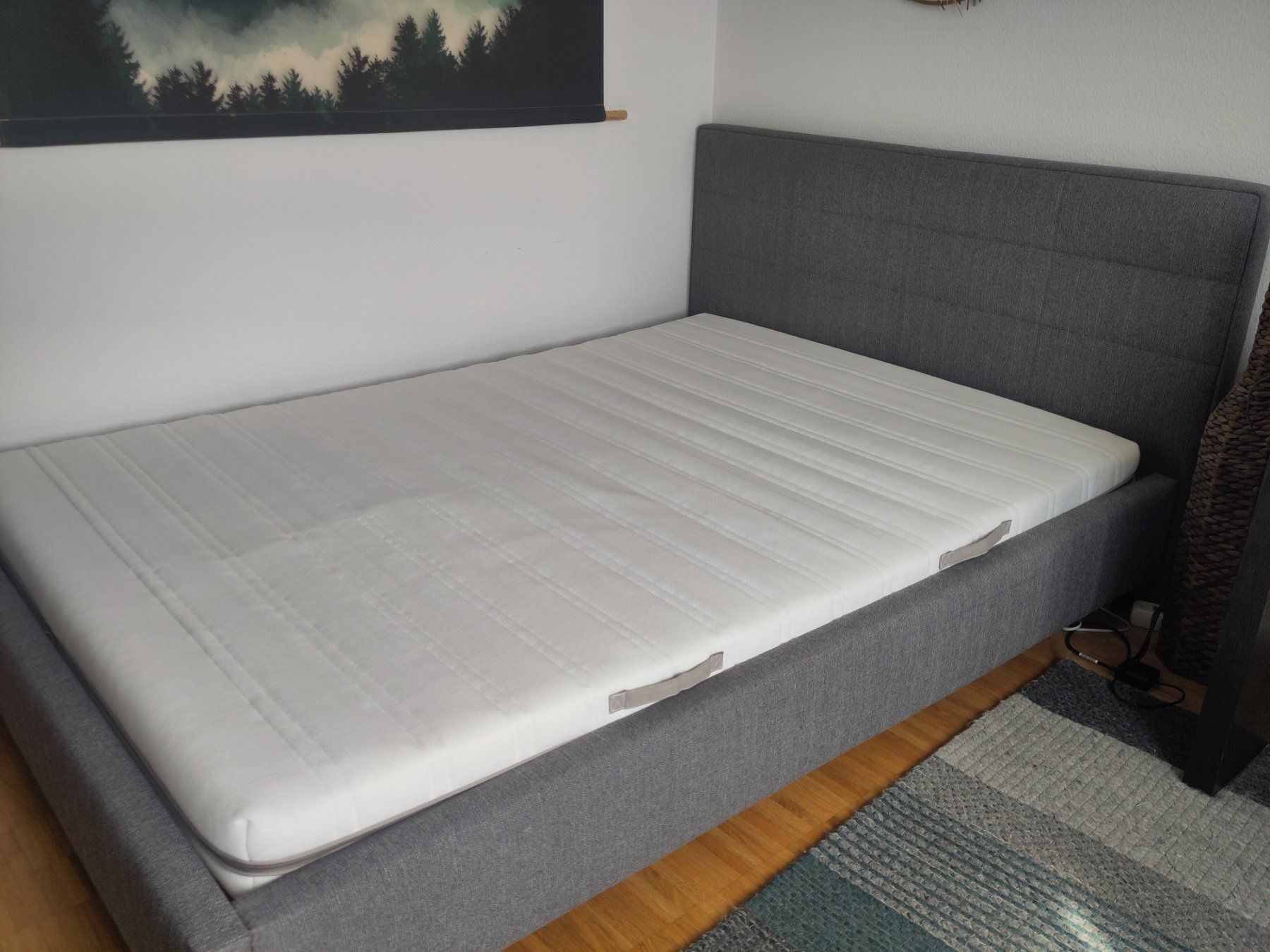 Betten: Polsterbett 140 x 200 inkl. Matratze – Gebraucht aus Zürich von babsypsilon
