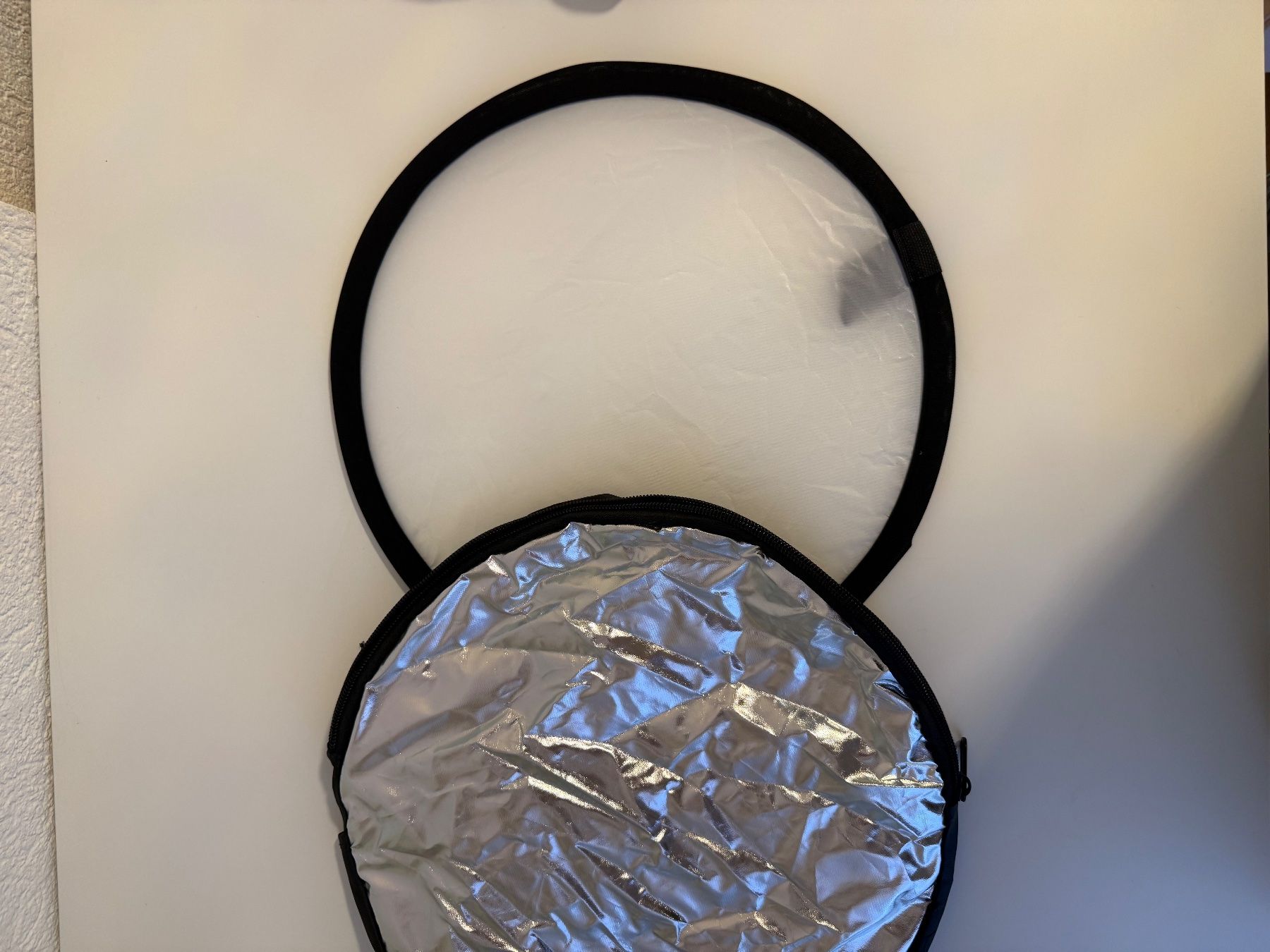 Autres accessoires: Collapsible Light Reflector Silver, Acceptable – Neuf (Voir description) à Genève par ali_5msd 2