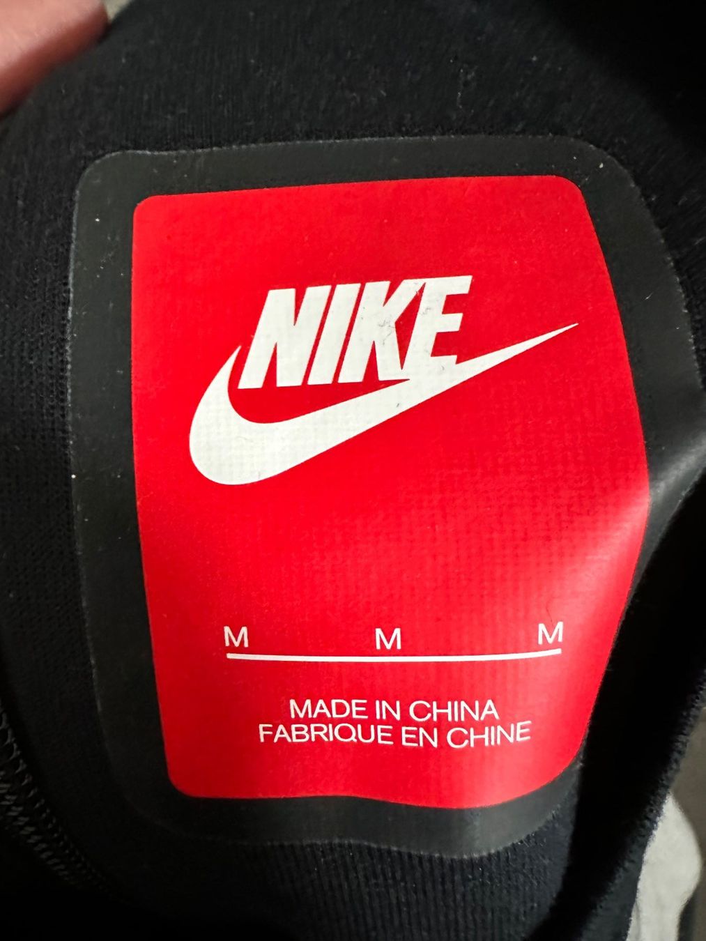 Nike Maglioni & Felpe: NIKE Damen Sweatshirt Gr. M – Usato da Bolligen venduto da chaetzli1133 2