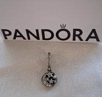 Pandora Charm Mond und Sterne