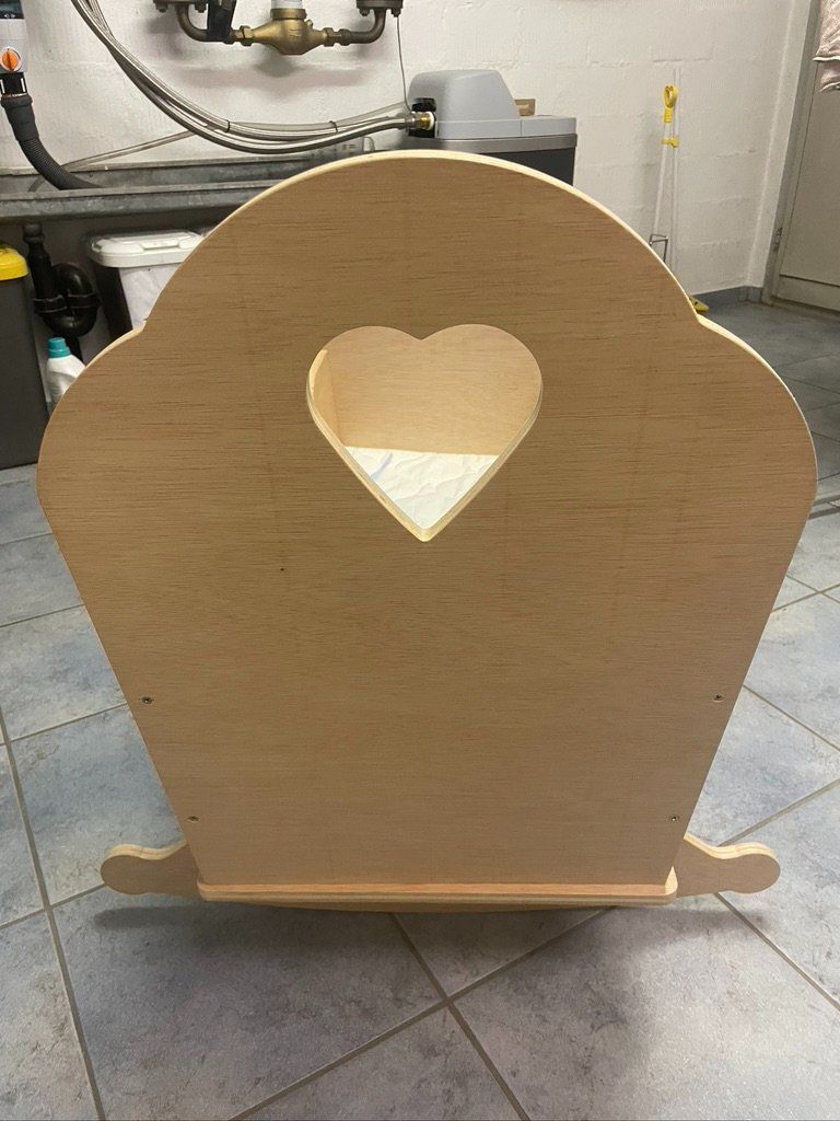 Wippen & Schaukeln: Baby-Wiege aus Holz – Gebraucht aus Dübendorf von Boomerang64 1