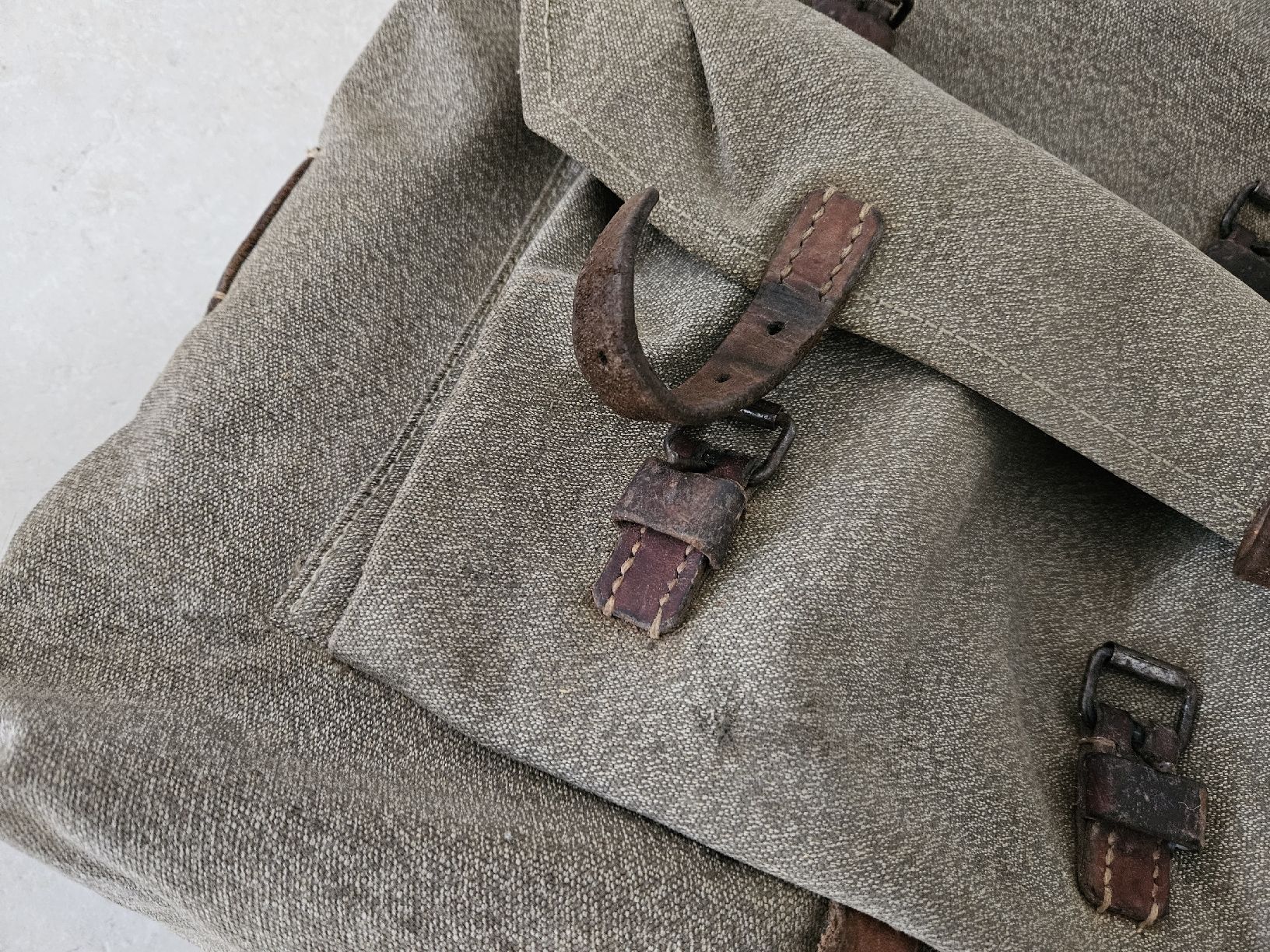 Zaini: Militär Rucksack – Usato da Haslen GL venduto da Sandra40 5