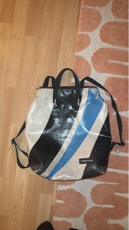 Rucksack Freitag schwarz blau weiss gebrauchter Zustand