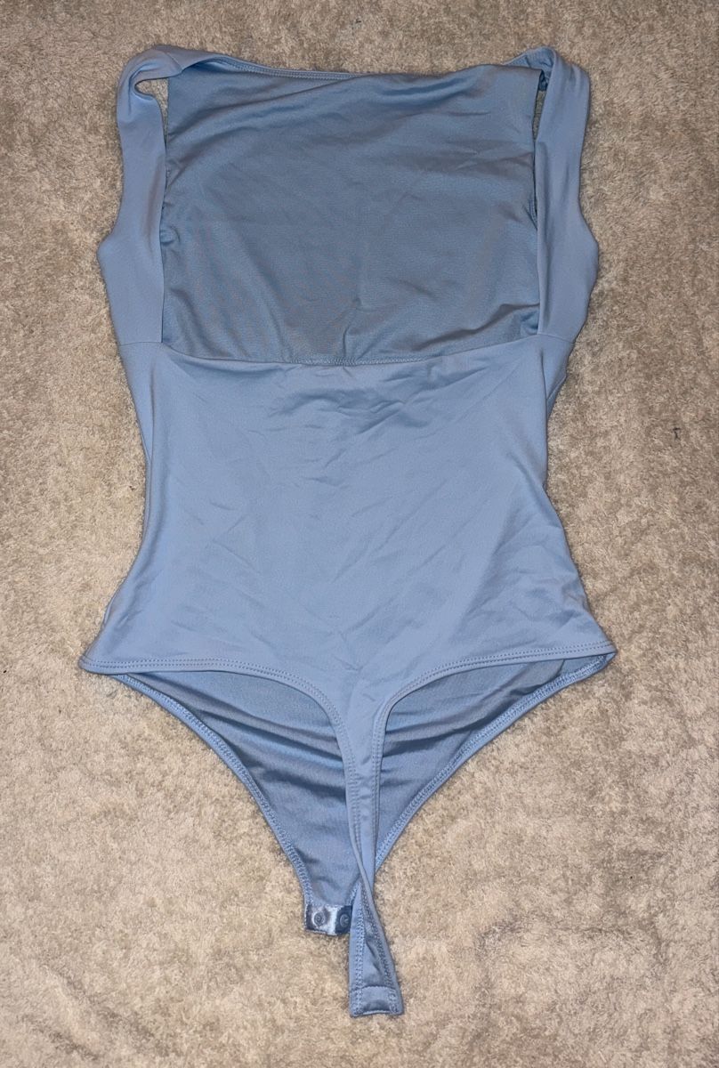 Tops: 3 Tops, Grösse M – D'occasion à Haldenstein par ana_b8c7 2