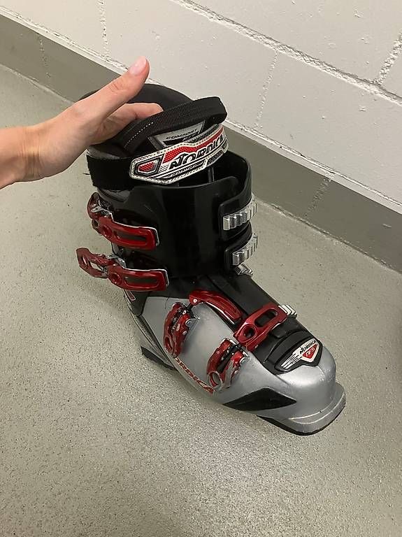 Nordica Scarpe da uomo: Skischuhe Nordica – Usato da Zürich venduto da hernen 2