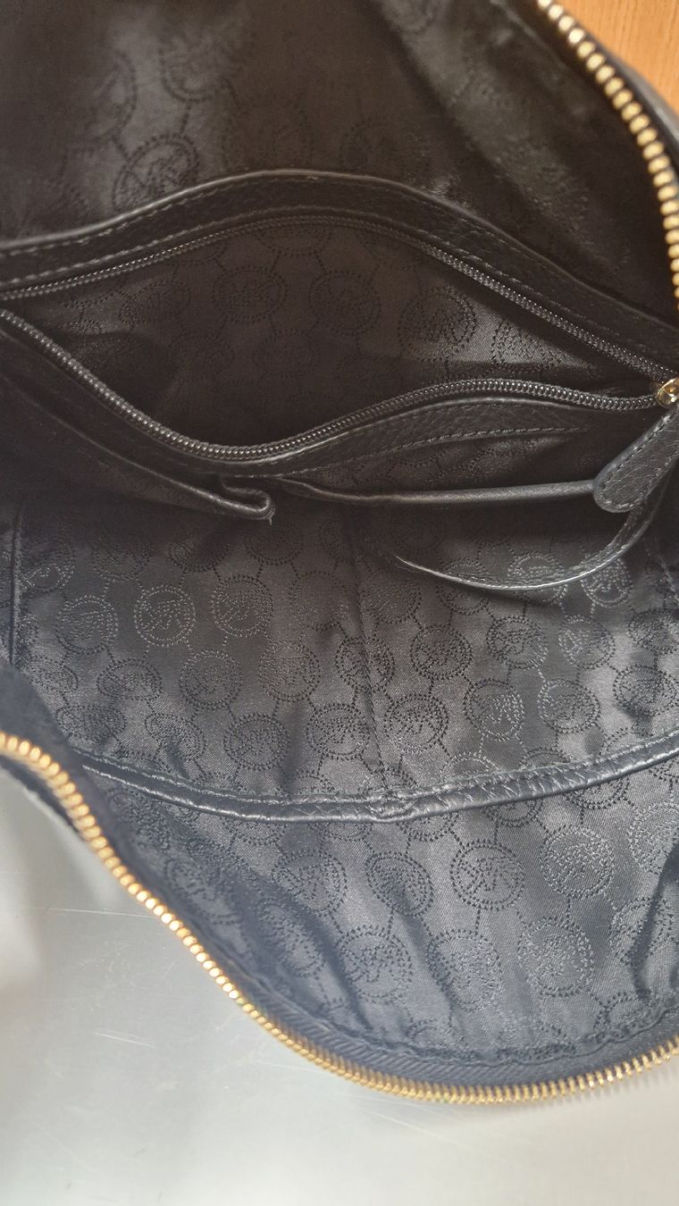 Michael Kors Taschen für Damen: Michael Kors Beuteltasche schwarz – Neu (gemäss Beschreibung) aus Wallisellen von jazie_11 4