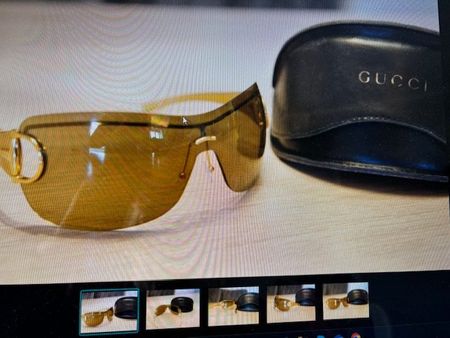 Gucci Sonnenbrille mit Hülle